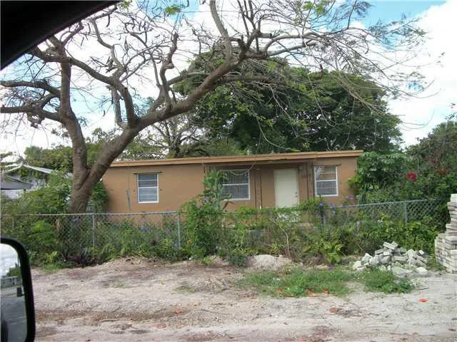 Unit for sale at 5089 NE 17th Drive, Pompano Beach, FL 33064