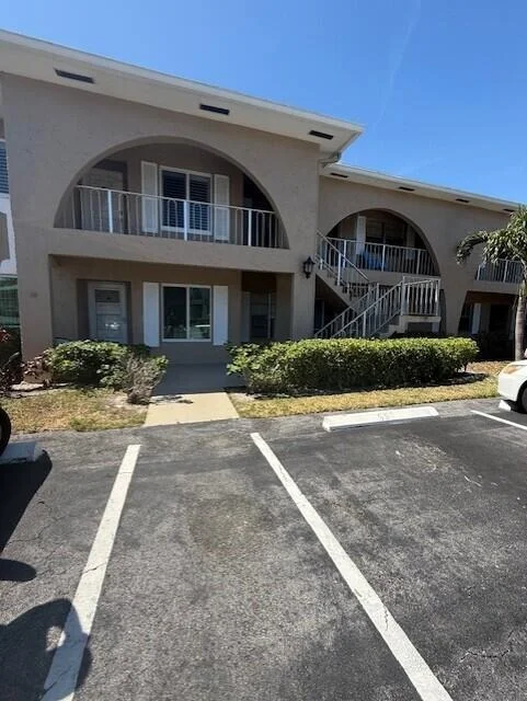 Unit for sale at 13924 Vía Flora, Delray Beach, FL 33484