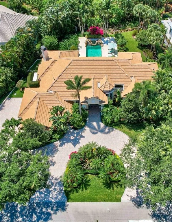 Unit for sale at 13401 Sabal Chase, Palm Beach Gardens, FL 33418