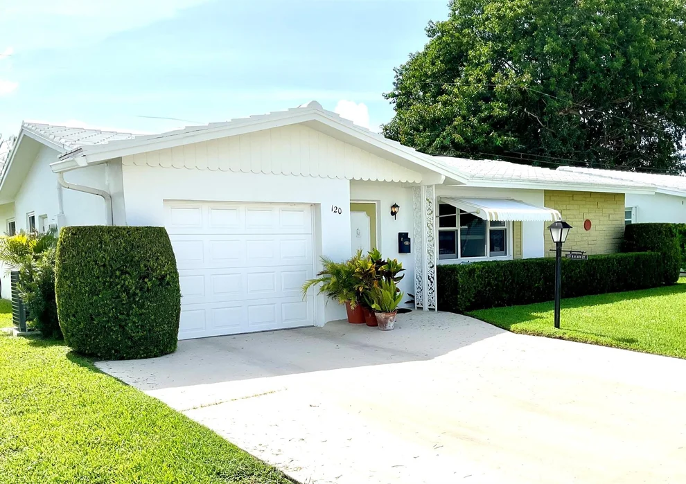Unit for sale at 120 NW 10th Court, Boynton Beach, FL 33426