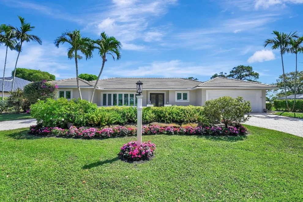 Unit for sale at 11976 N Lake Drive, Boynton Beach, FL 33436