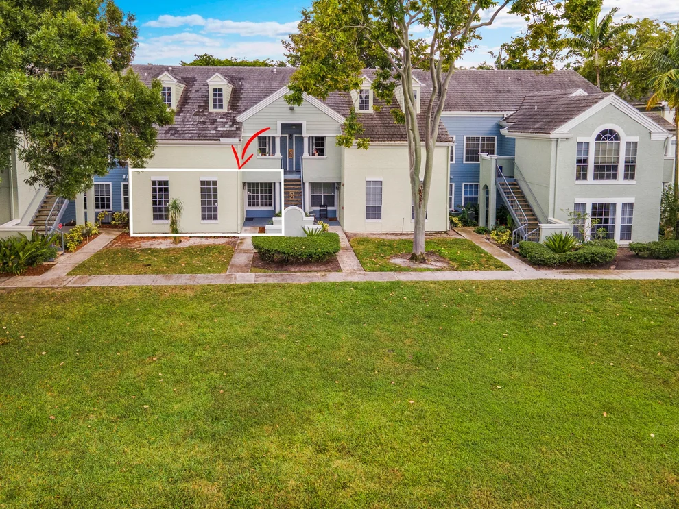 Unit for sale at 1275 Crystal Way, Delray Beach, FL 33444