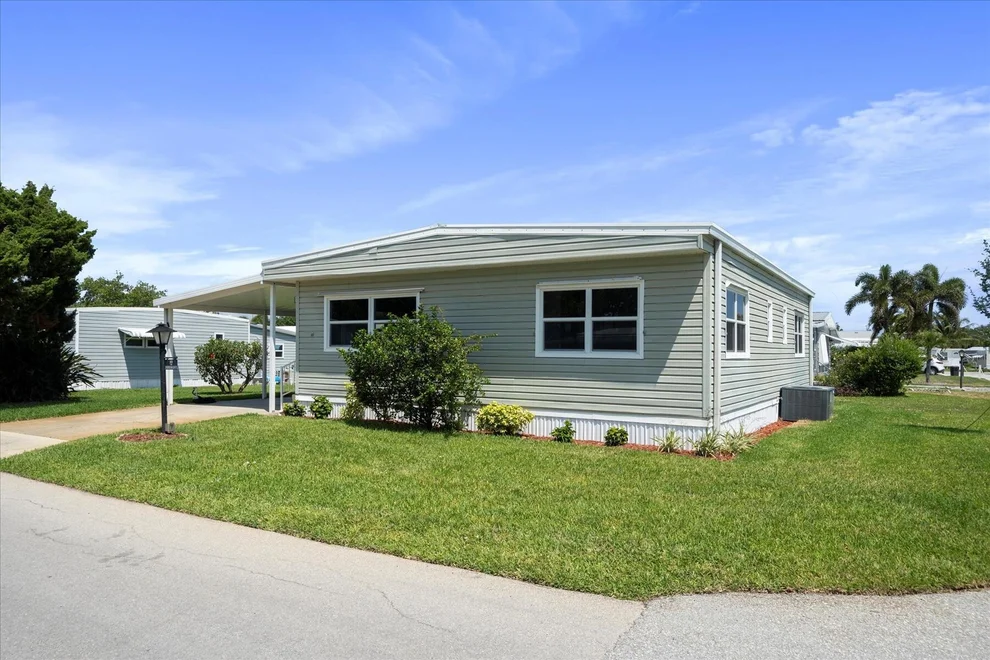 Unit for sale at 309 NE Pinelake Village Boulevard, Jensen Beach, FL 34957