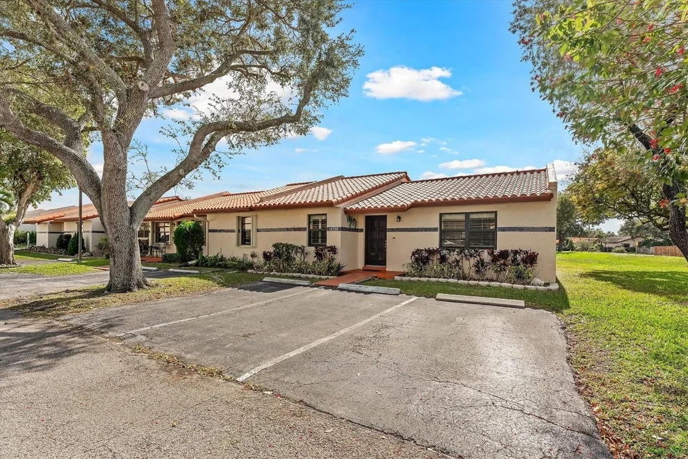 Unit for sale at 11288 SW 59th Court, Cooper City, FL 33330