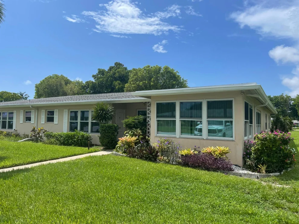 Unit for sale at 250 N High Point Boulevard, Boynton Beach, FL 33435