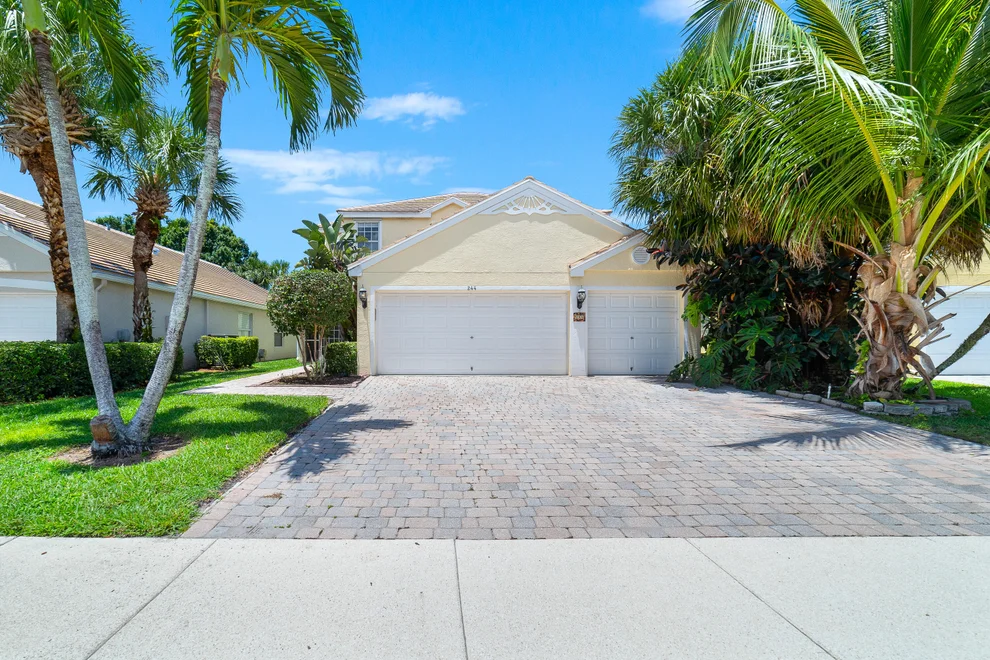 Unit for sale at 244 Kensington Way, Royal Palm Beach, FL 33414
