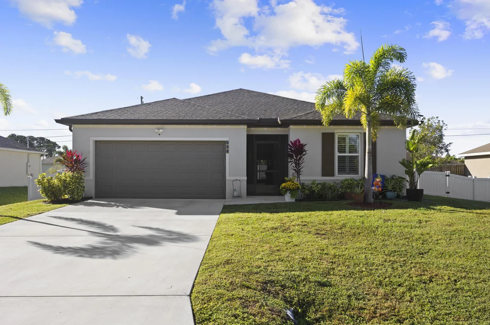 Unit for sale at 514 SW Kabot Avenue, Port St Lucie, FL 34953