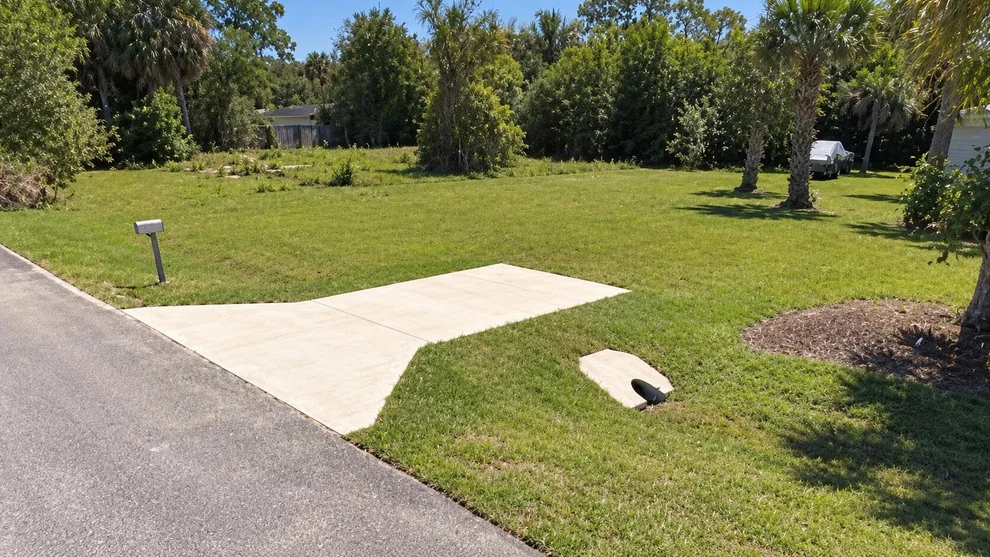 Unit for sale at 8003 Lockwood Drive, Fort Pierce, FL 34951