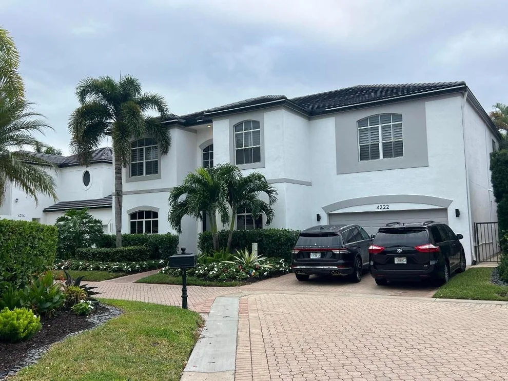 Unit for sale at 4222 NW 60th Drive, Boca Raton, FL 33496