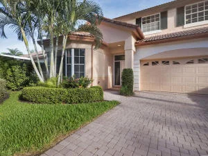 Unit for sale at 75 Spyglass Way, Palm Beach Gardens, FL 33418