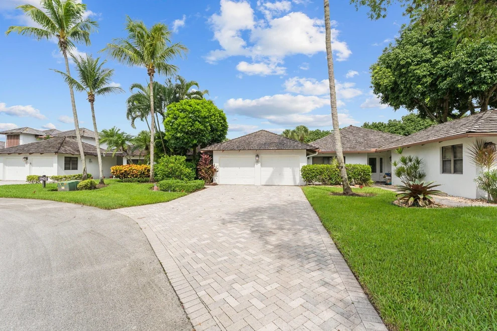 Unit for sale at 19470 Waters Reach Lane, Boca Raton, FL 33434