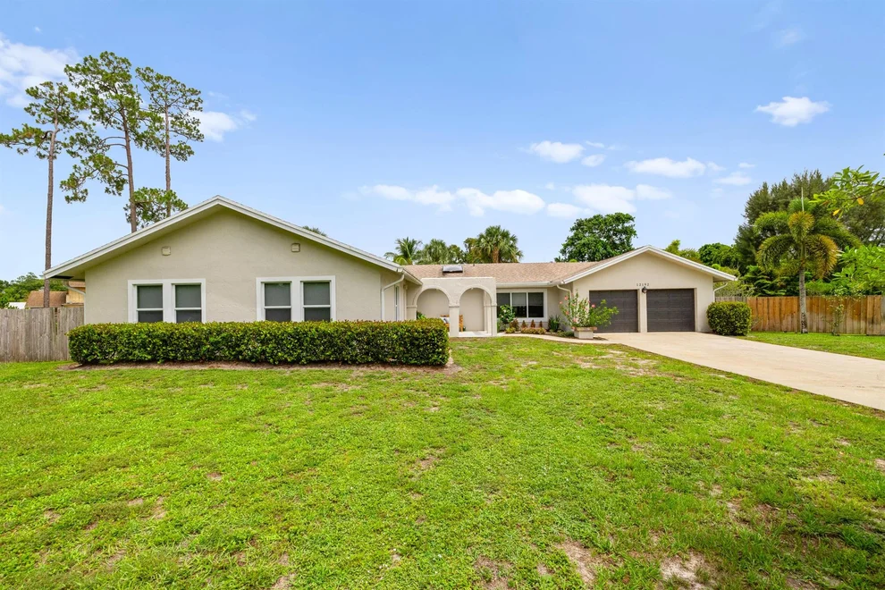 Unit for sale at 12192 Branding Iron Court, Wellington, FL 33414