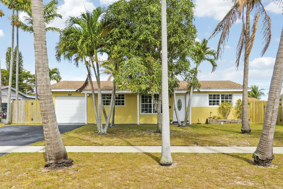 Unit for sale at 221 NW 39th Court, Deerfield Beach, FL 33064