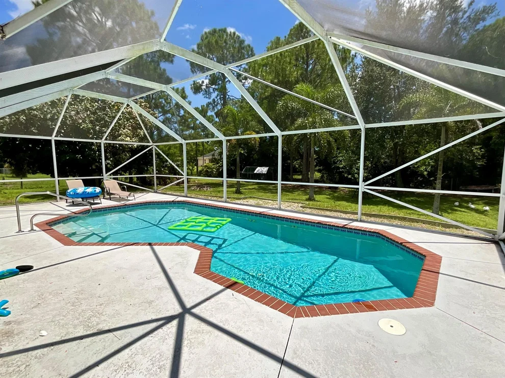 Unit for sale at 14718 85th Road N, Loxahatchee, FL 33470