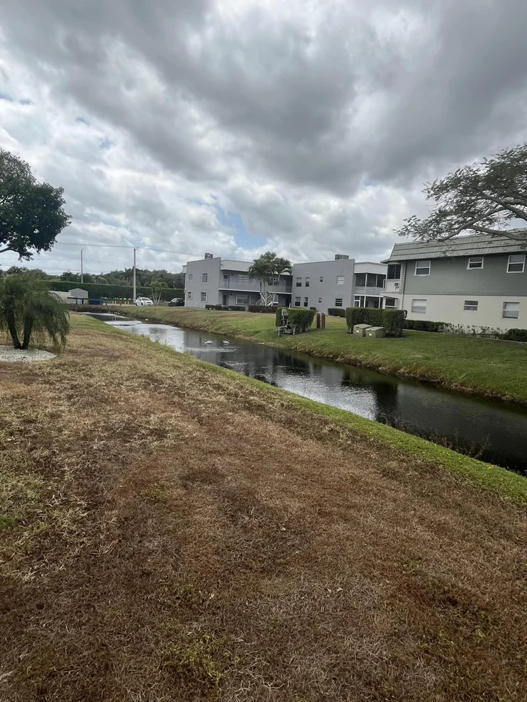 Unit for sale at 699 Flanders O, Delray Beach, FL 33484