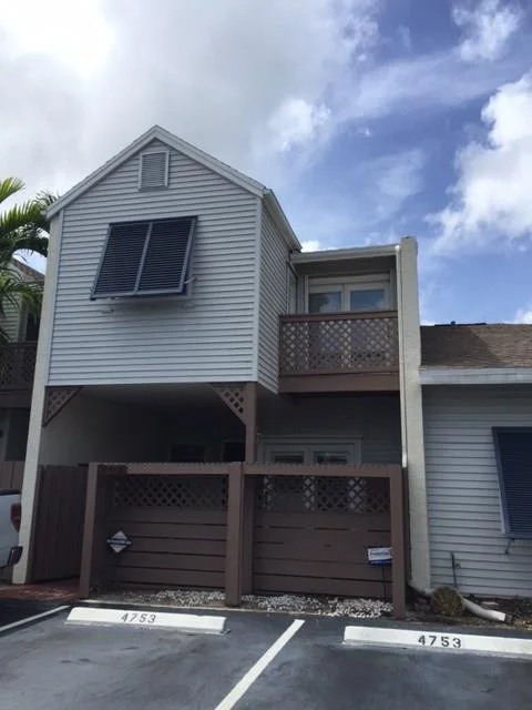Unit for sale at 4753 S Hemingway Circle, Margate, FL 33063
