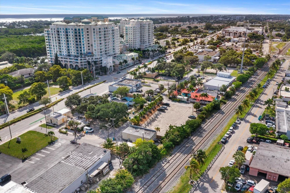 Unit for sale at 511 NE 4TH Street, Boynton Beach, FL 33435