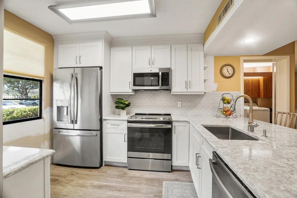 Unit for sale at 6061 Balboa Circle, Boca Raton, FL 33433