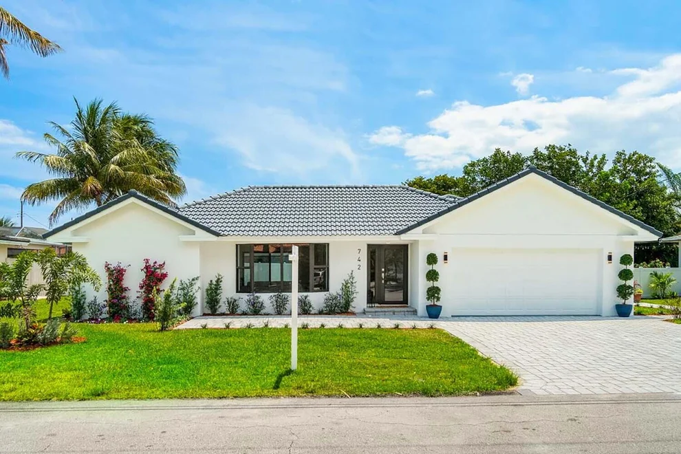 Unit for sale at 742 Appleby Street, Boca Raton, FL 33487