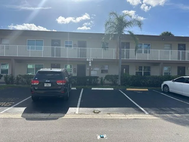 Unit for sale at 601 NW 78th Avenue, Margate, FL 33063