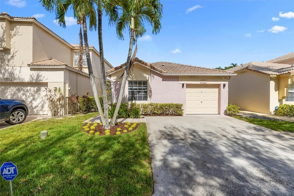 Unit for sale at 5839 Eagle Cay Terrace, Coconut Creek, FL 33073