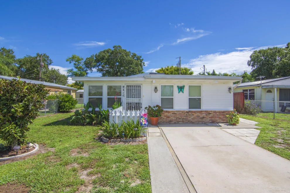 Unit for sale at 2646 12th Avenue, Vero Beach, FL 32960