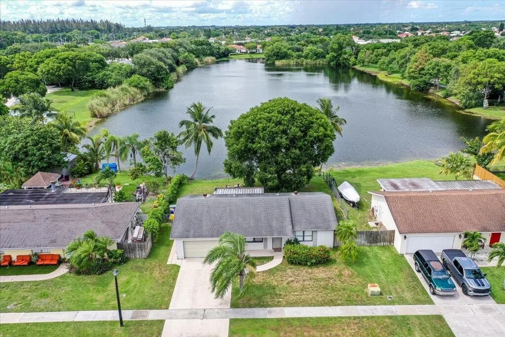 Unit for sale at 9893 Liberty Road, Boca Raton, FL 33434
