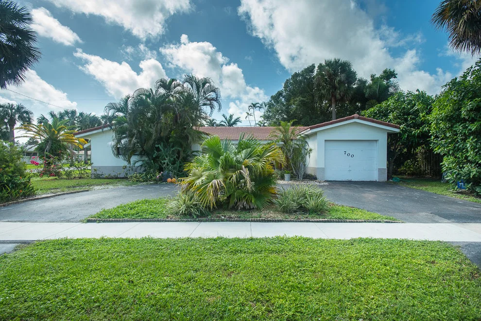 Unit for sale at 700 SW 4th Street, Boca Raton, FL 33486