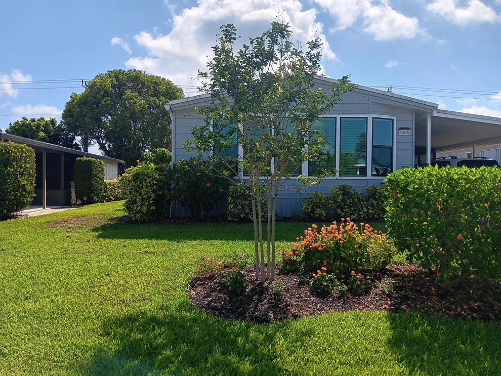Unit for sale at 7465 SE Independence Avenue, Hobe Sound, FL 33455