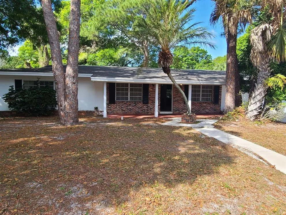 Unit for sale at 2105 S 26th Street, Fort Pierce, FL 34947