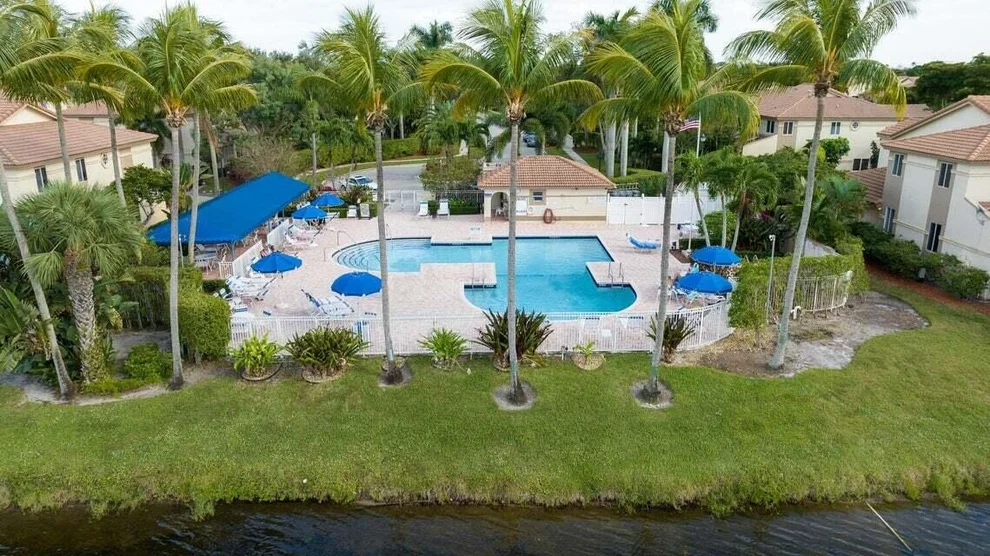 Unit for sale at 6758 VIA REGINA, Boca Raton, FL 33433