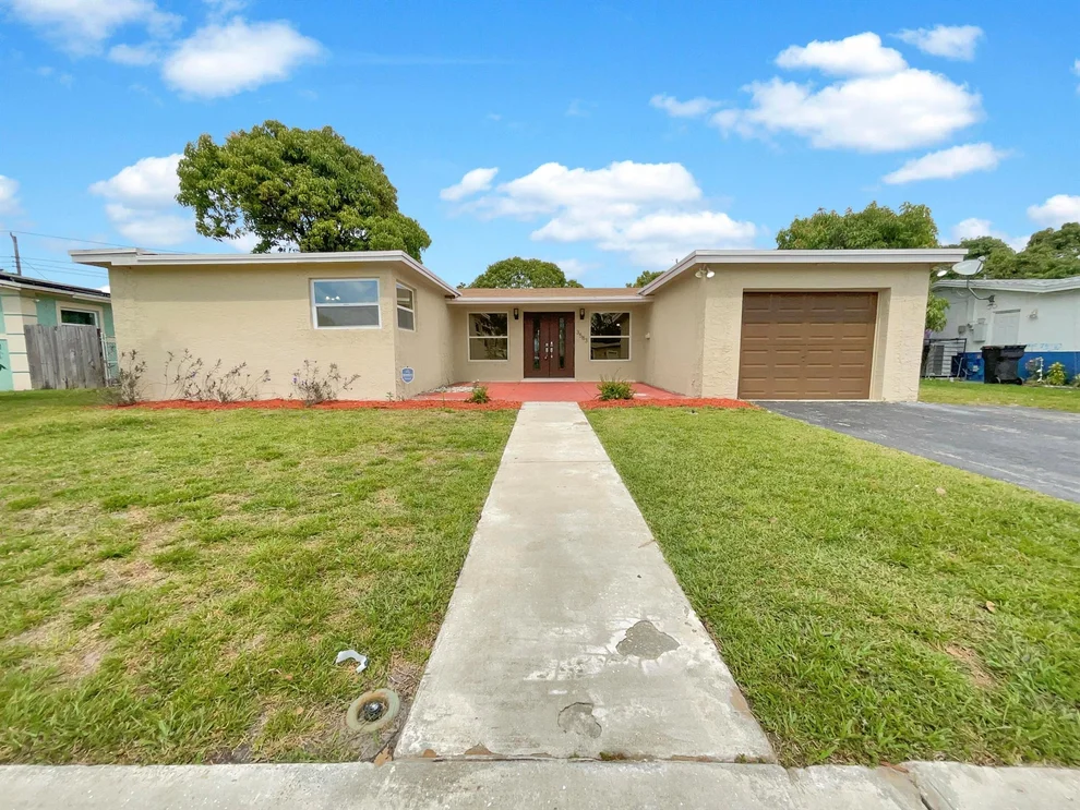 Unit for sale at 3583 NW 40th Street, Lauderdale Lakes, FL 33309