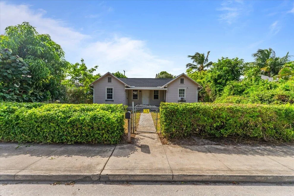 Unit for sale at 127 S C Street, Lake Worth Beach, FL 33460
