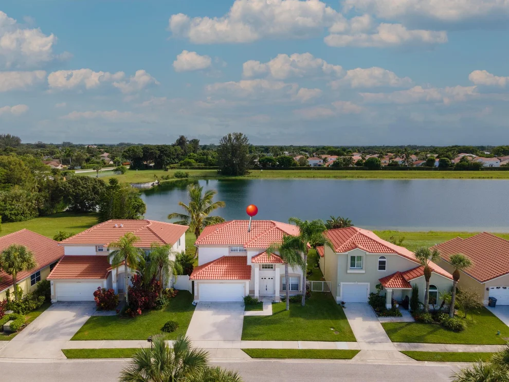 Unit for sale at 10731 Buttonwood Lake Drive, Boca Raton, FL 33498