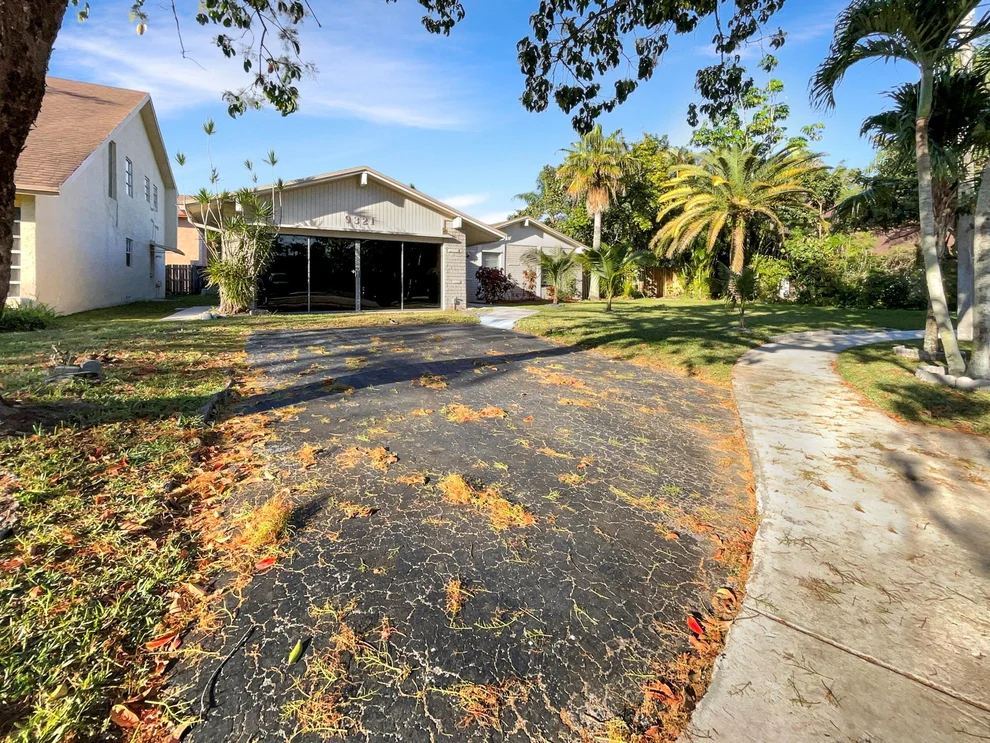 Unit for sale at 9321 NW 35th Manor, Sunrise, FL 33351