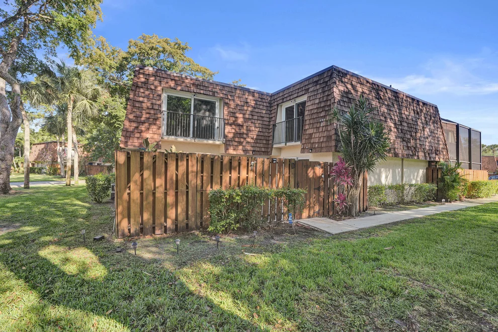 Unit for sale at 9110 SW 22nd Court, Davie, FL 33324