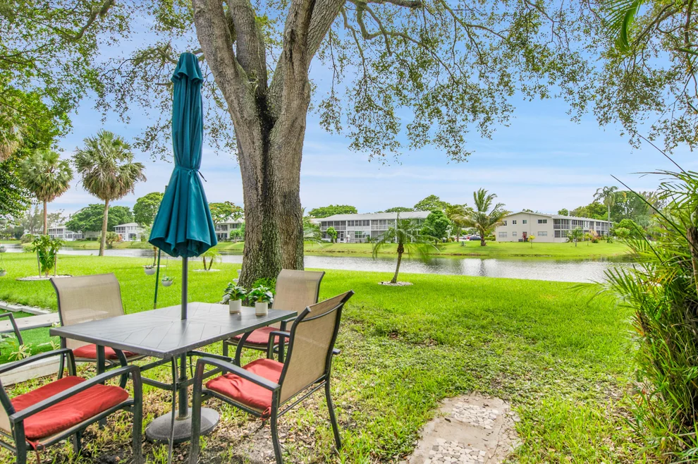 Unit for sale at 102 Westbury E, Deerfield Beach, FL 33442