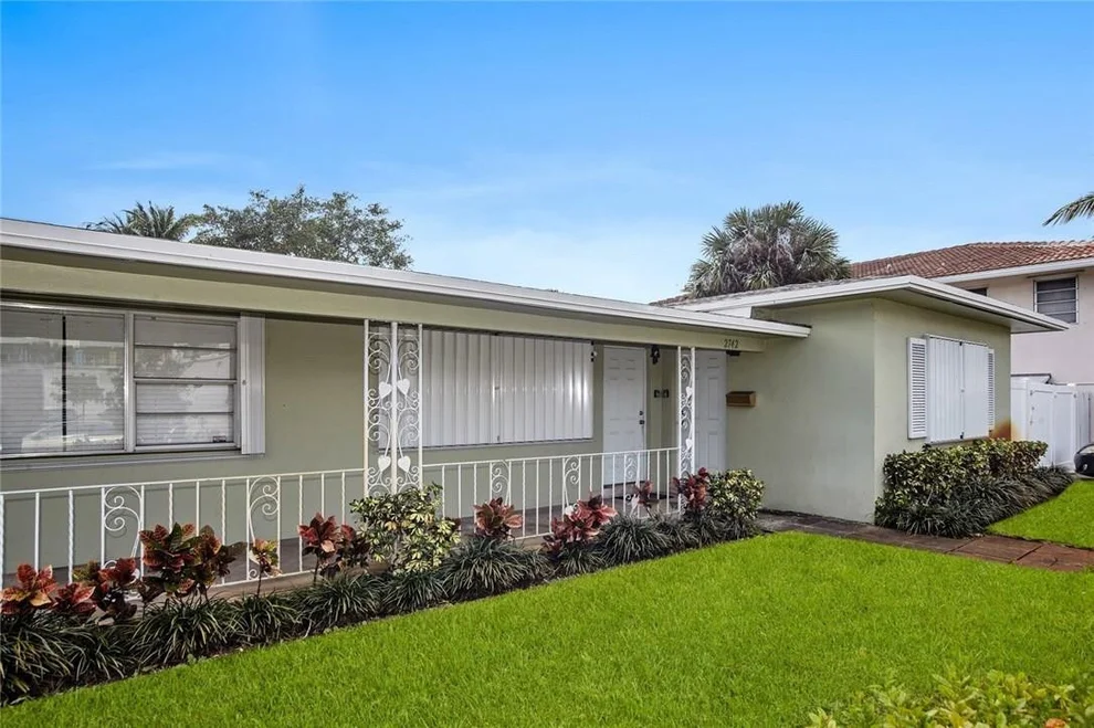 Unit for sale at 2740 NE 30th Place, Fort Lauderdale, FL 33306