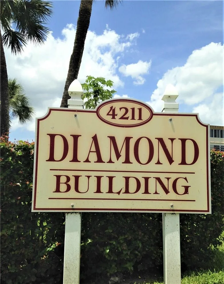 Unit for sale at 4211 NW 41st Street, Lauderdale Lakes, FL 33319