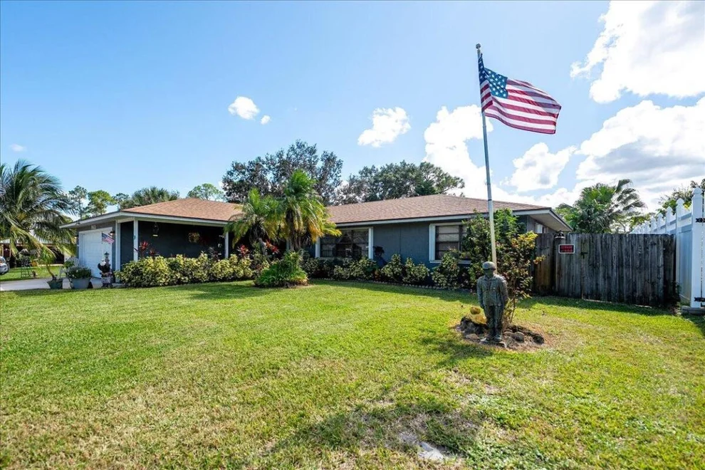 Unit for sale at 1082 SE Damask Avenue, Port St Lucie, FL 34983