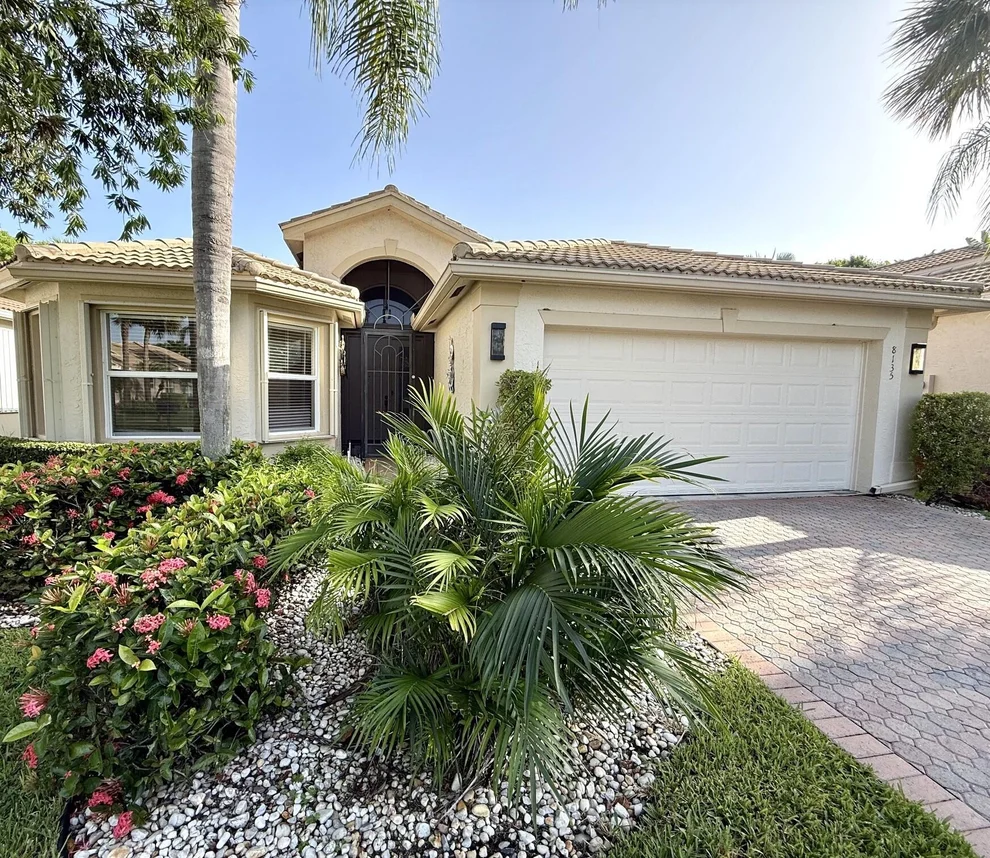 Unit for sale at 8135 Playa Del Sur Boulevard, Lake Worth, FL 33467