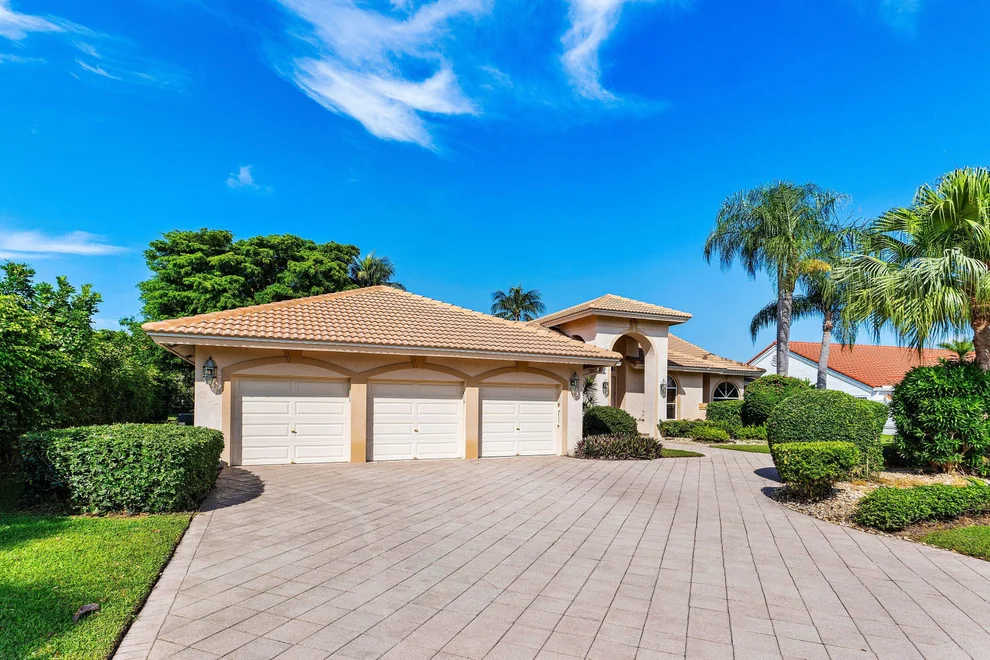 Unit for sale at 17571 Bocaire Way, Boca Raton, FL 33487