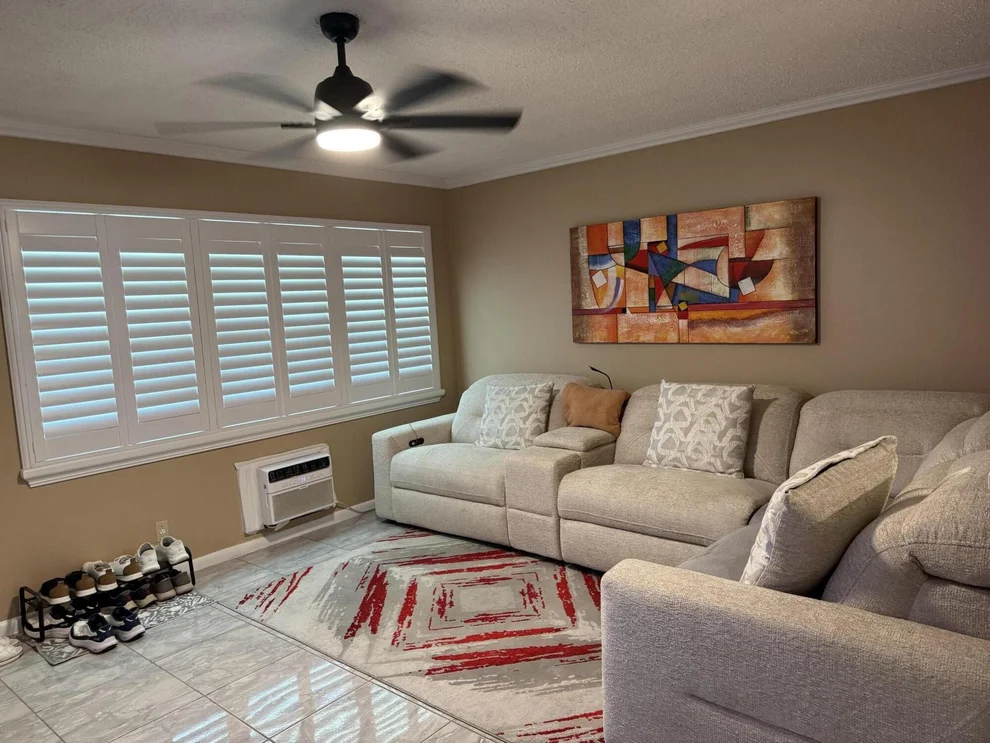 Unit for sale at 362 Oakridge T, Deerfield Beach, FL 33442