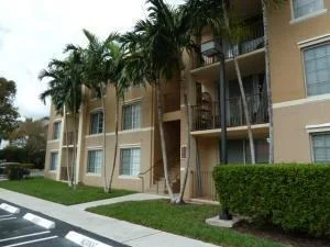 Unit for sale at 107 Villa Circle, Boynton Beach, FL 33435