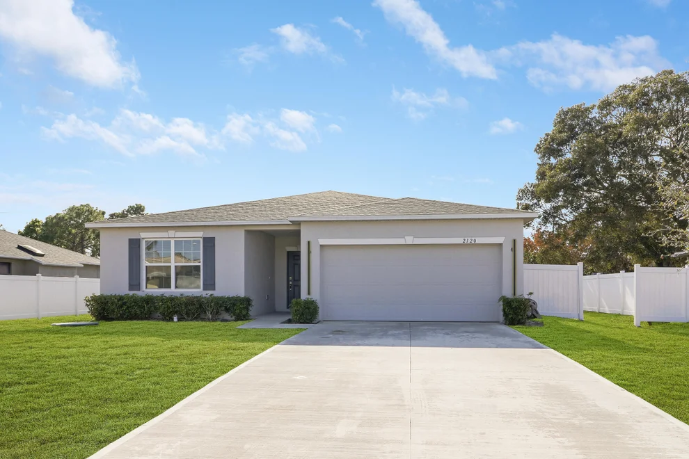 Unit for sale at 2120 SW Trenton, Port St Lucie, FL 34984