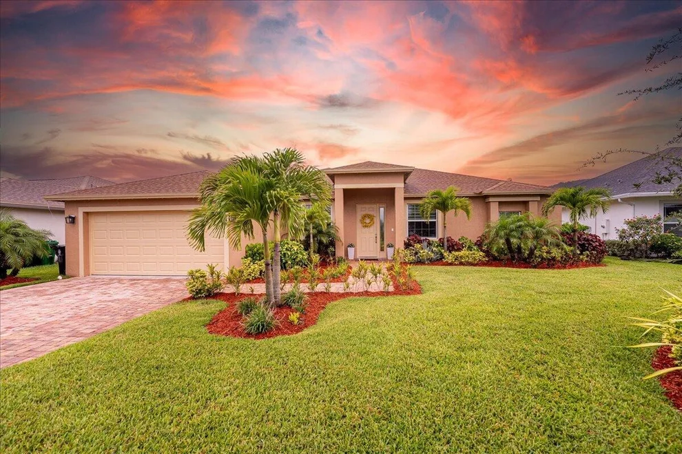 Unit for sale at 448 SW Vista Lake Drive, Port St Lucie, FL 34953