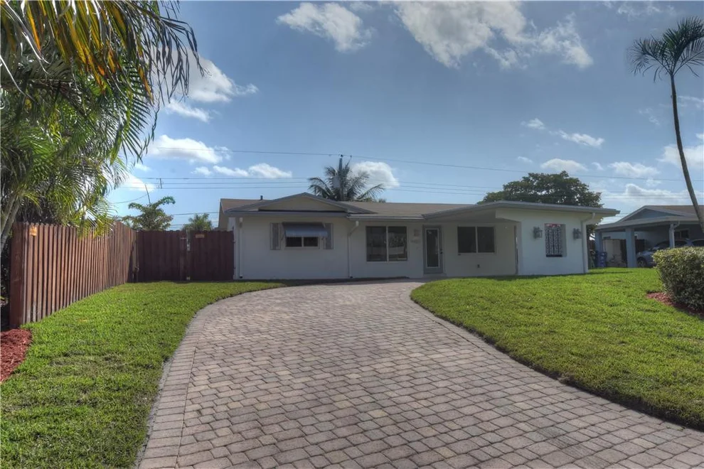 Unit for sale at 4480 NW 16th Avenue, Oakland Park, FL 33309