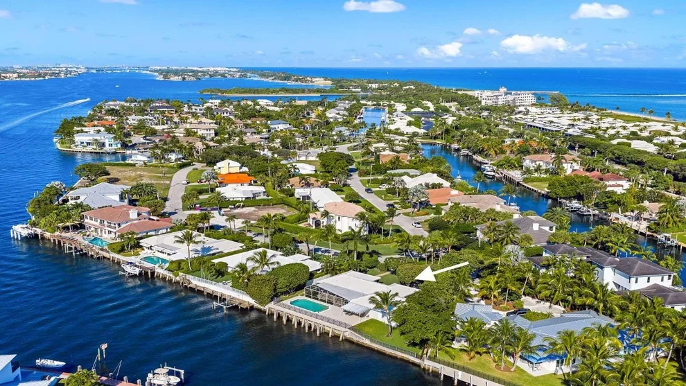 Unit for sale at 14 Sabal Island Drive, Ocean Ridge, FL 33435