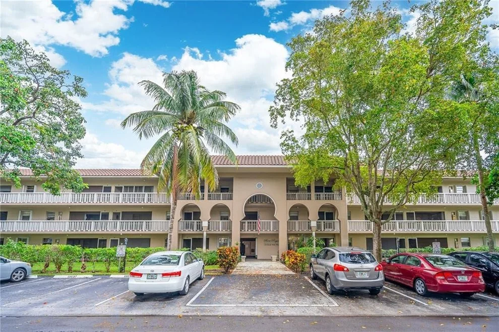 Unit for sale at 100 Royal Palm Way, Boca Raton, FL 33432