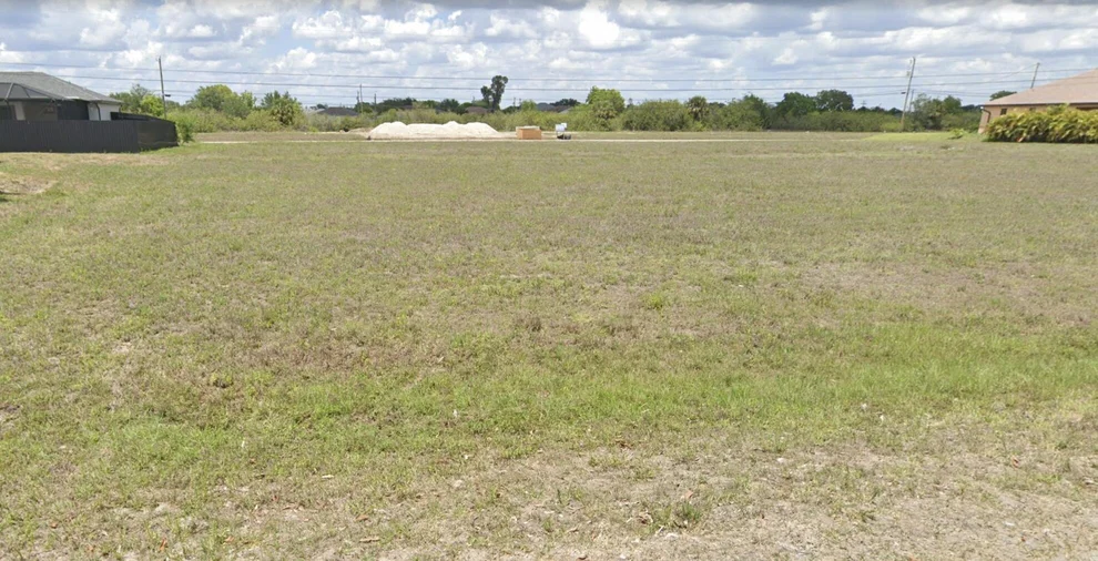 Unit for sale at 1113 NE 15th Street, Cape Coral, FL 33909